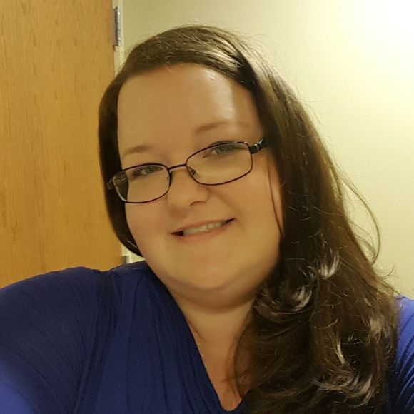 Meet your Posher, Catlin - Picture 1 of 1